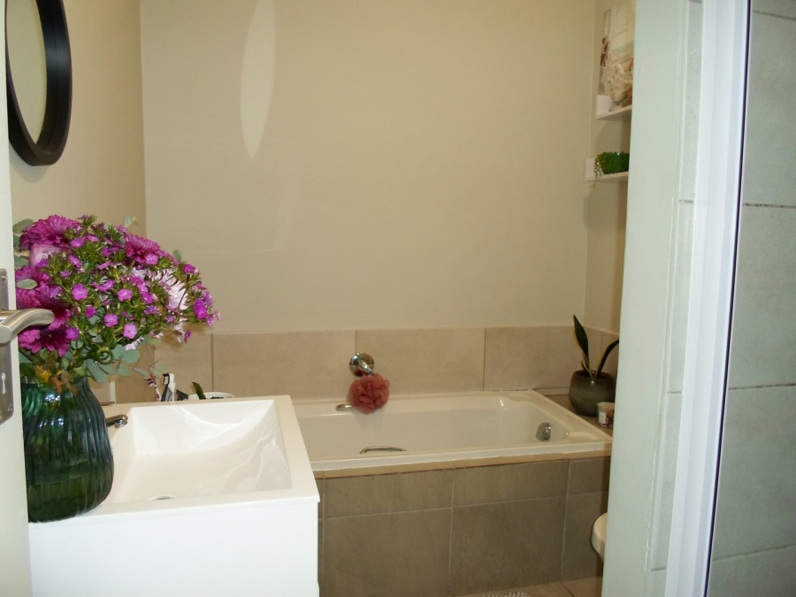 1 Bedroom Property for Sale in Klein Parys Western Cape